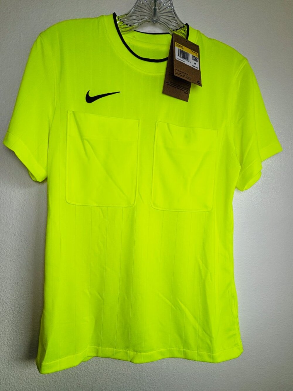 Nike t-shirt, SIZE S - Picture 4 of 4